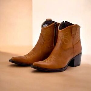 Je-ver Genuine Leather Handmade Booties